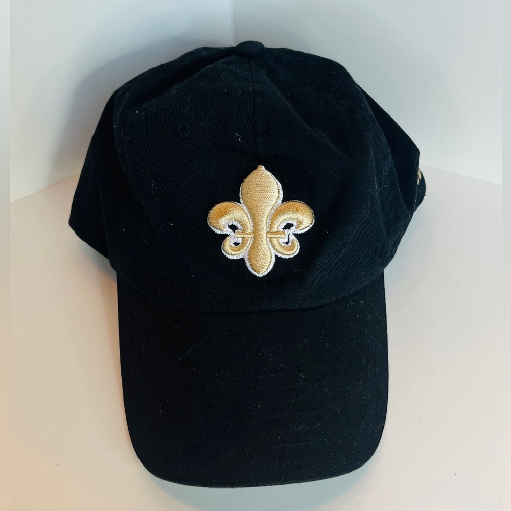 Black Baseball Cap with Gold Fleur-de-Lis Embroidery